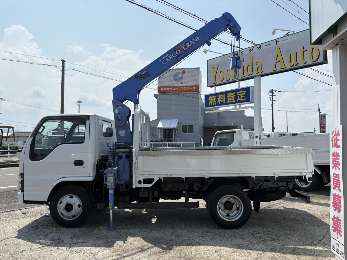 H18 タイタン 2t 3段クレーン|中古トラックの販売・買取・査定のアイナビ