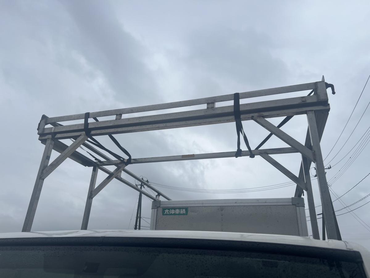 平成27年アトラスダブルキャブアルミバン切り替え4WD|中古トラックの販売・買取・査定のアイナビ