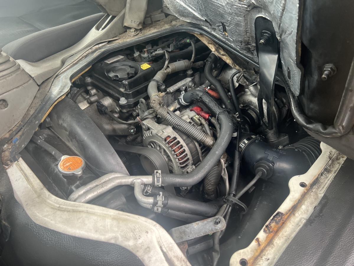 平成27年アトラスダブルキャブアルミバン切り替え4WD|中古トラックの販売・買取・査定のアイナビ