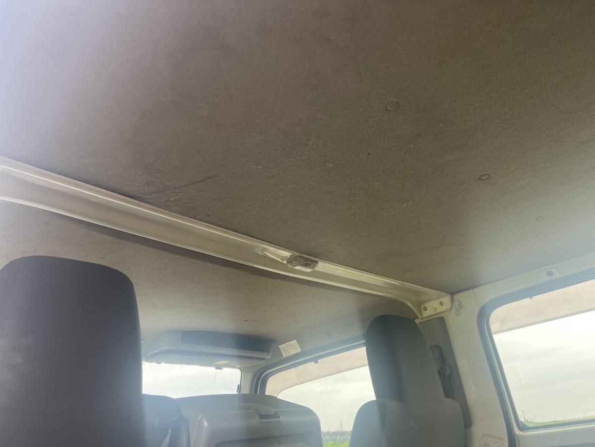 平成27年アトラスダブルキャブアルミバン切り替え4WD|中古トラックの販売・買取・査定のアイナビ