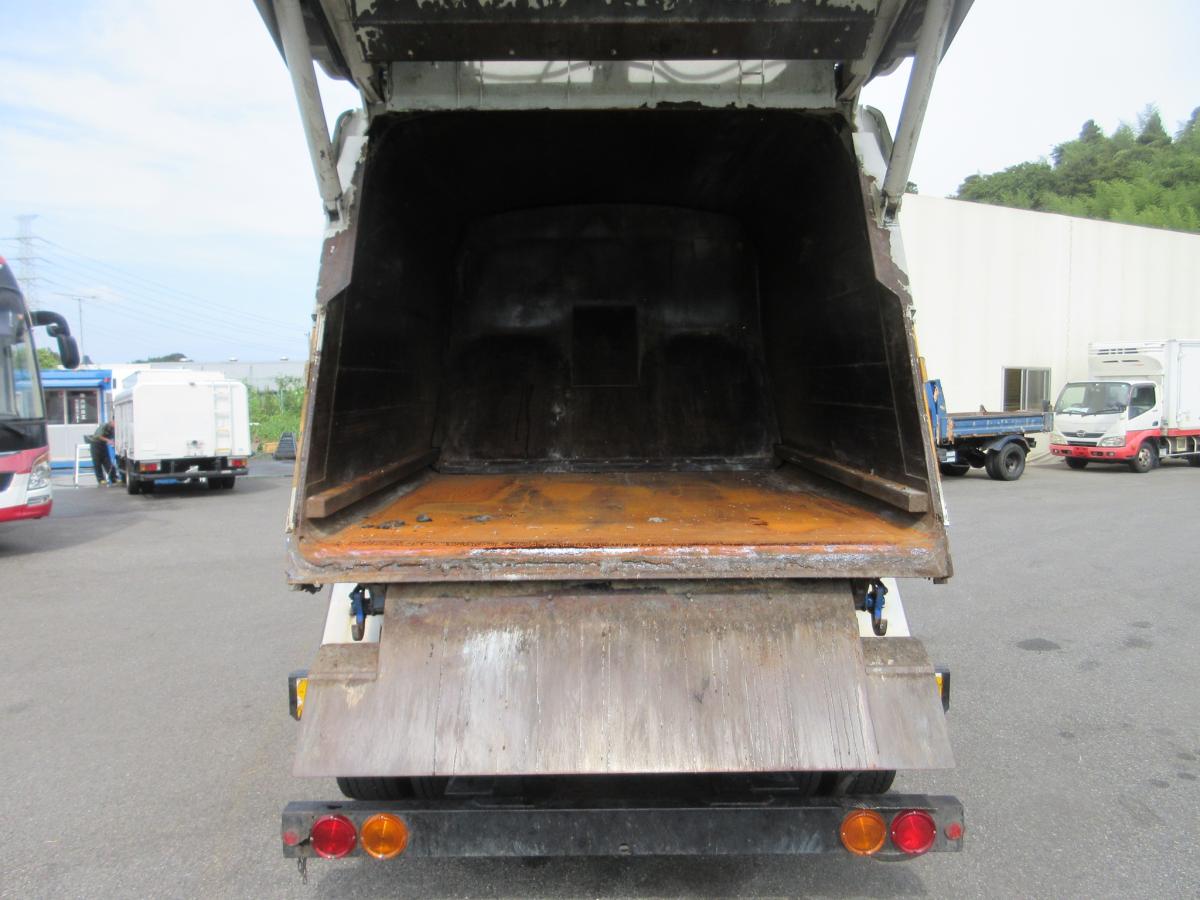 新明和 アームロール プレスコンテナ 増トン 車検付 !!|中古トラックの販売・買取・査定のアイナビ