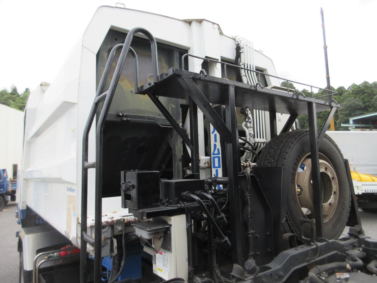 新明和 アームロール プレスコンテナ 増トン 車検付 !!|中古トラックの販売・買取・査定のアイナビ