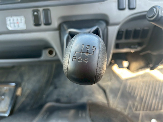 【Wキャブ×PG付】三菱ふそう/キャンター|中古トラックの販売・買取・査定のアイナビ