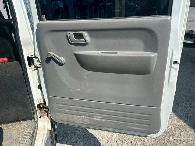 【Wキャブ×PG付】三菱ふそう/キャンター|中古トラックの販売・買取・査定のアイナビ