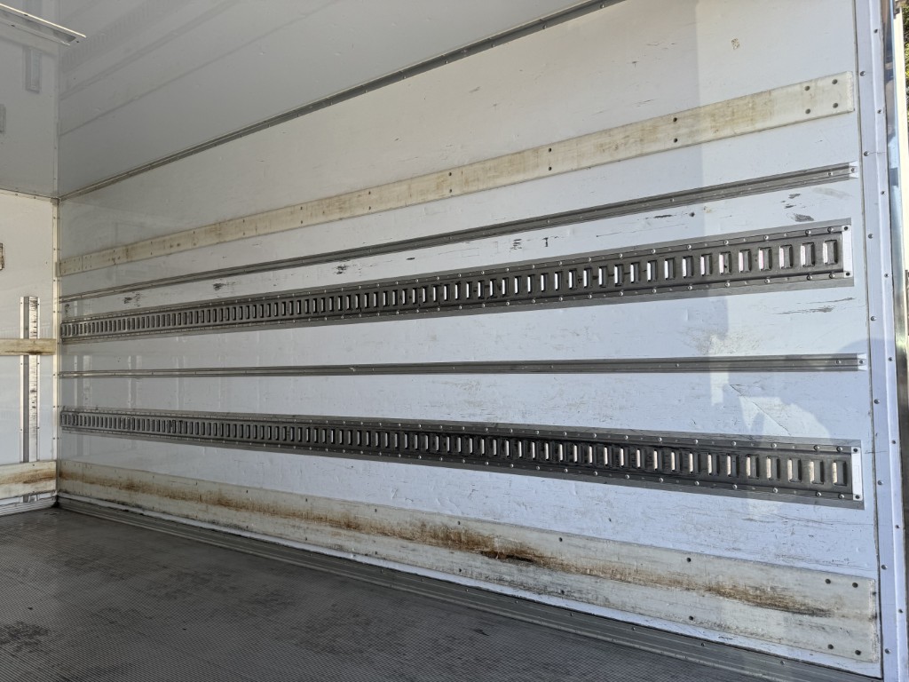 冷蔵冷凍車ワイドロングSDパワーゲート車検付|中古トラックの販売・買取・査定のアイナビ