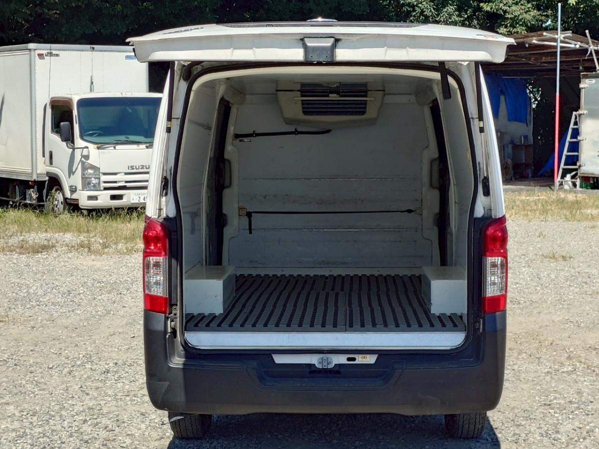 2.5クールバンDXロングボデイディーゼル車ナビ付ETC|中古トラックの販売・買取・査定のアイナビ