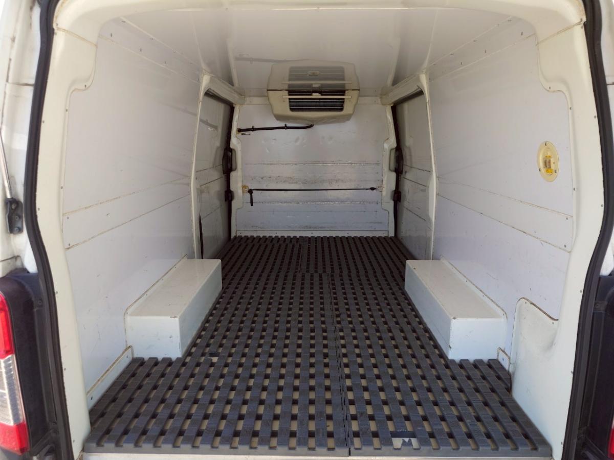 2.5クールバンDXロングボデイディーゼル車ナビ付ETC|中古トラックの販売・買取・査定のアイナビ