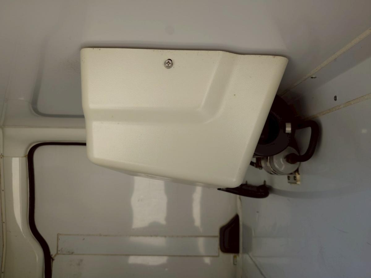 2.5クールバンDXロングボデイディーゼル車ナビ付ETC|中古トラックの販売・買取・査定のアイナビ