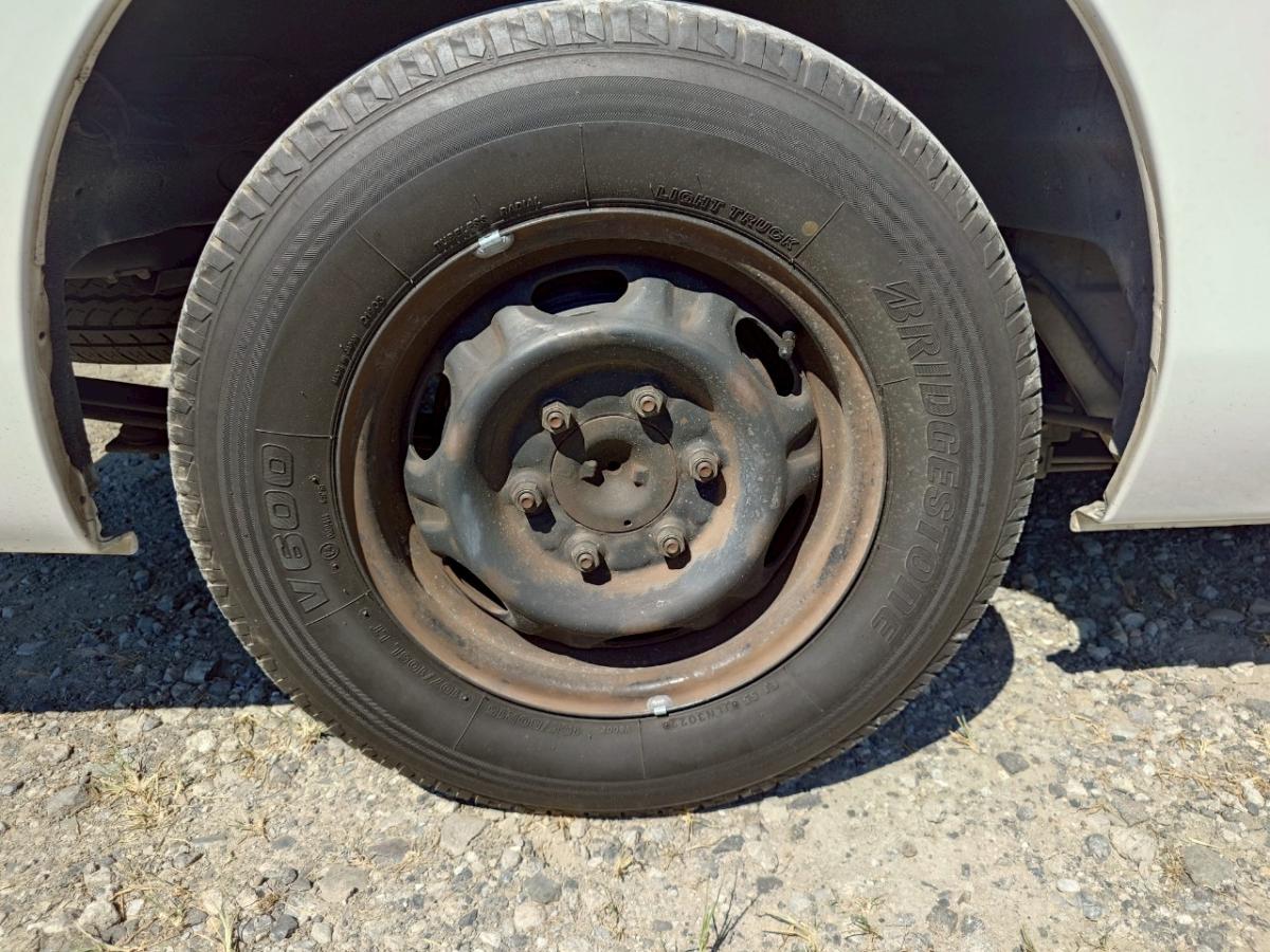 2.5クールバンDXロングボデイディーゼル車ナビ付ETC|中古トラックの販売・買取・査定のアイナビ