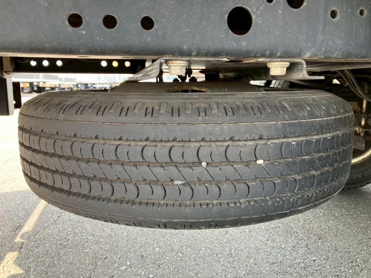 ☆R4 標準/ロング ラッシング2段 字光式ナンバー|中古トラックの販売・買取・査定のアイナビ