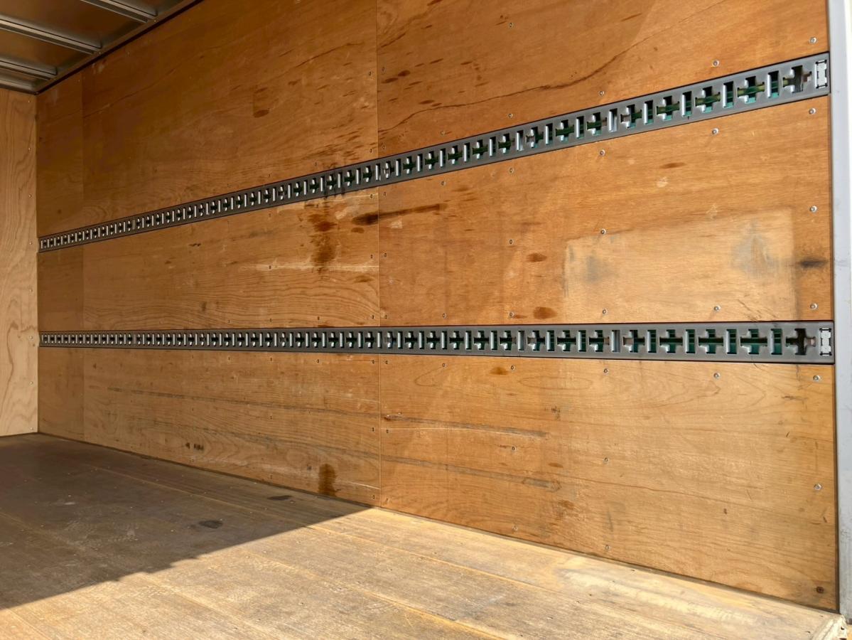 ☆R4 標準/ロング ラッシング2段 字光式ナンバー|中古トラックの販売・買取・査定のアイナビ