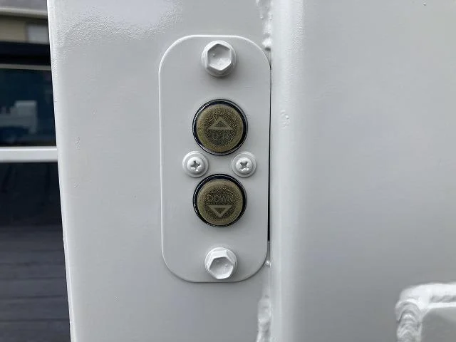 いすゞ 平ボディ|中古トラックの販売・買取・査定のアイナビ