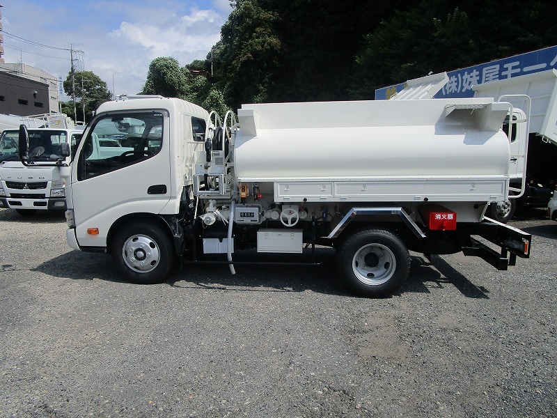 3KL タンク車 消防書類有り 未使用車|中古トラックの販売・買取・査定のアイナビ