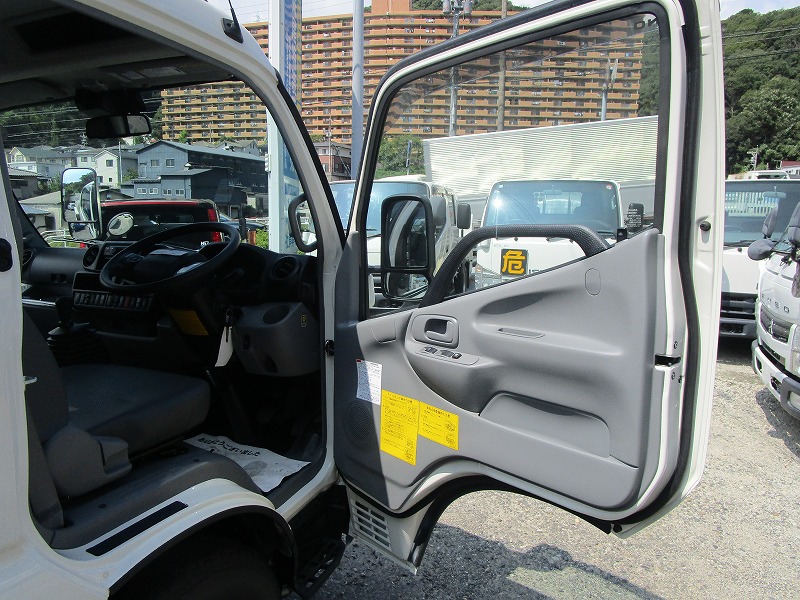 3KL タンク車 消防書類有り 未使用車|中古トラックの販売・買取・査定のアイナビ