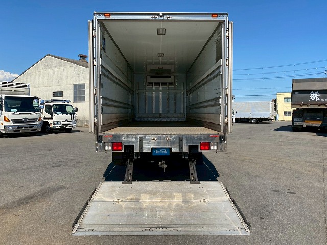 ワンオーナー菱重コールドチェーンR404Aフルキャブ6速MT|中古トラックの販売・買取・査定のアイナビ