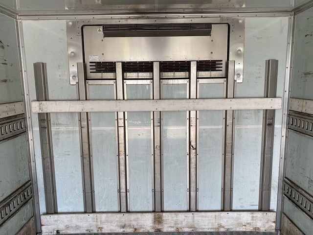 ワンオーナー菱重コールドチェーンR404Aフルキャブ6速MT|中古トラックの販売・買取・査定のアイナビ