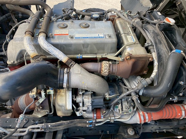 ワンオーナー菱重コールドチェーンR404Aフルキャブ6速MT|中古トラックの販売・買取・査定のアイナビ