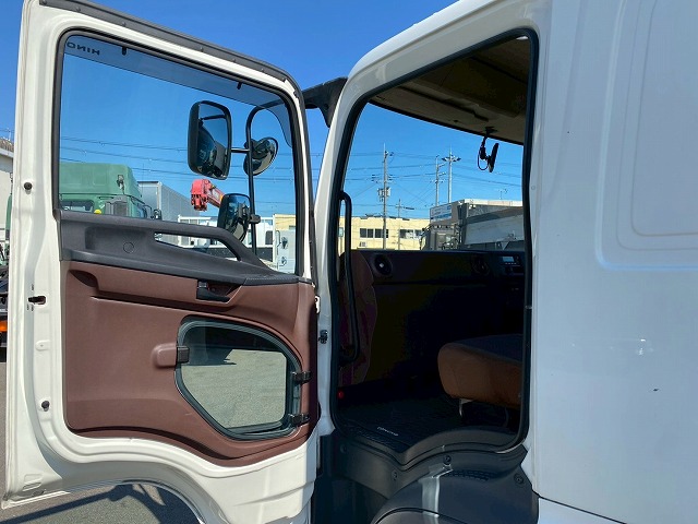 ワンオーナー菱重コールドチェーンR404Aフルキャブ6速MT|中古トラックの販売・買取・査定のアイナビ