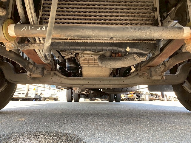 ワンオーナー菱重コールドチェーンR404Aフルキャブ6速MT|中古トラックの販売・買取・査定のアイナビ