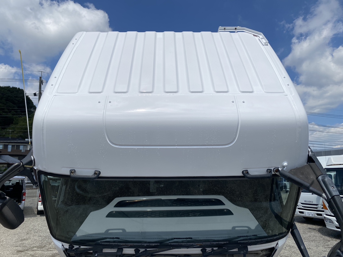 H27年式 ハイルーフトラクタ、車検付 マニュアル車|中古トラックの販売・買取・査定のアイナビ