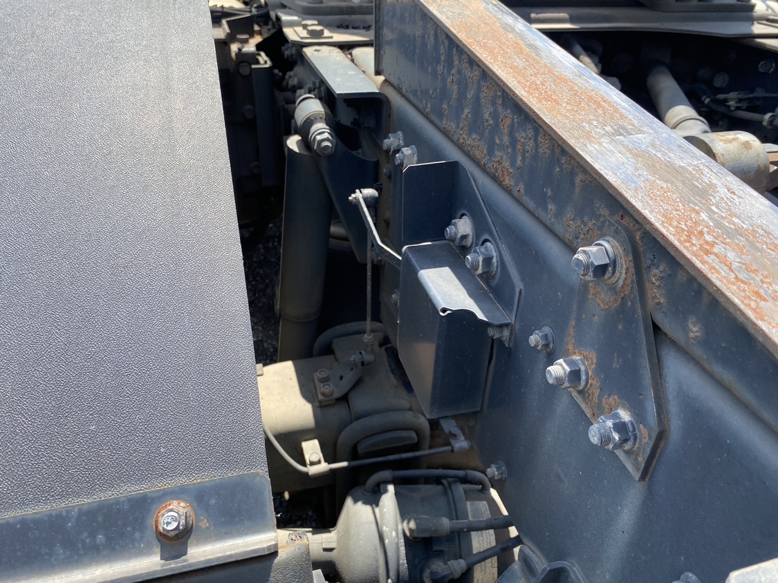 H27年式 ハイルーフトラクタ、車検付 マニュアル車|中古トラックの販売・買取・査定のアイナビ