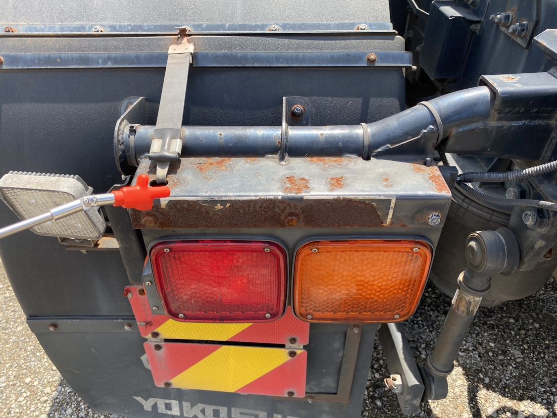 H27年式 ハイルーフトラクタ、車検付 マニュアル車|中古トラックの販売・買取・査定のアイナビ