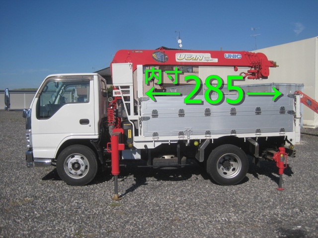 5段ブームリアジャッキ付ラジコン付ショートボディ床縞板|中古トラックの販売・買取・査定のアイナビ