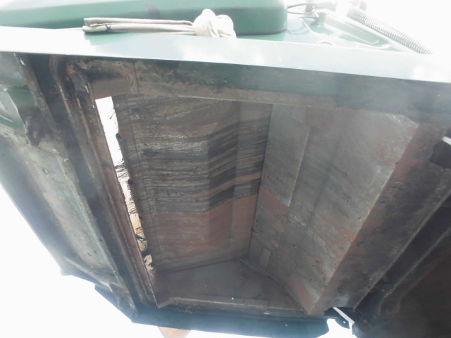 4Tパッカー車回転式ダンプ式塵芥車新明和2.55T積載|中古トラックの販売・買取・査定のアイナビ