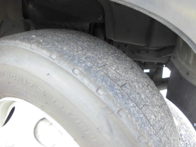 4Tパッカー車回転式ダンプ式塵芥車新明和2.55T積載|中古トラックの販売・買取・査定のアイナビ