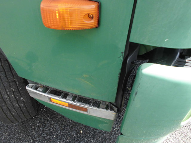 4Tパッカー車回転式ダンプ式塵芥車新明和2.55T積載|中古トラックの販売・買取・査定のアイナビ