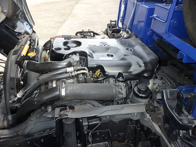 いすゞ 平成24年式 塵芥車 4.3立米 プレス式|中古トラックの販売・買取・査定のアイナビ