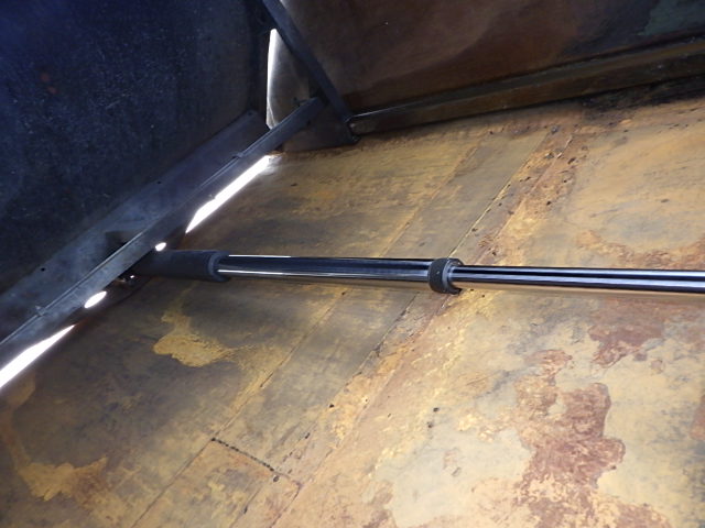 いすゞ 平成24年式 塵芥車 4.3立米 プレス式|中古トラックの販売・買取・査定のアイナビ