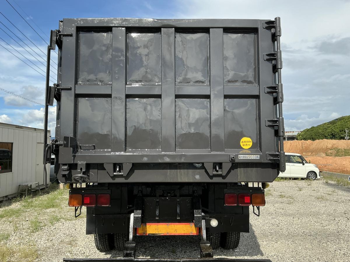 ★H19イスズギガ深ダンプ22トン車|中古トラックの販売・買取・査定のアイナビ