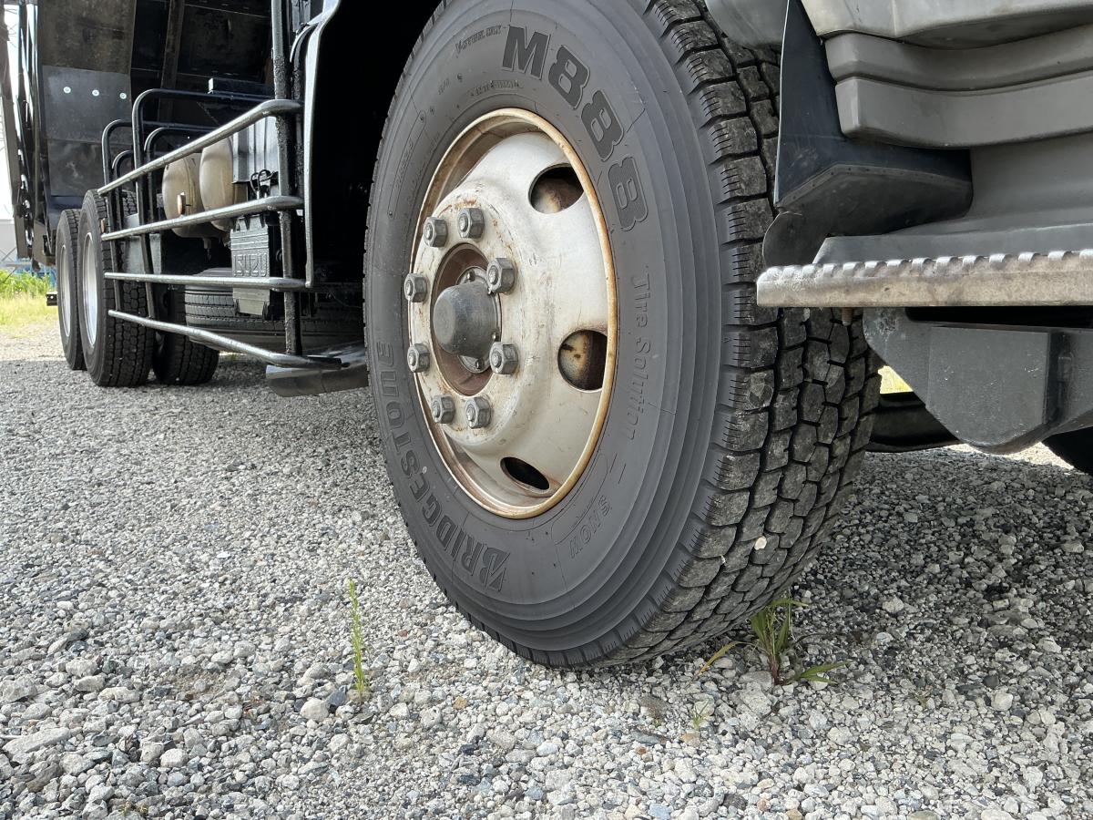 ★H19イスズギガ深ダンプ22トン車|中古トラックの販売・買取・査定のアイナビ