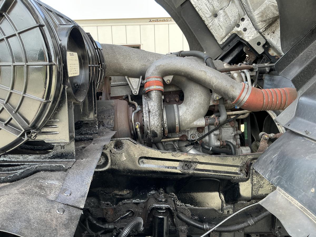 ★H19イスズギガ深ダンプ22トン車|中古トラックの販売・買取・査定のアイナビ