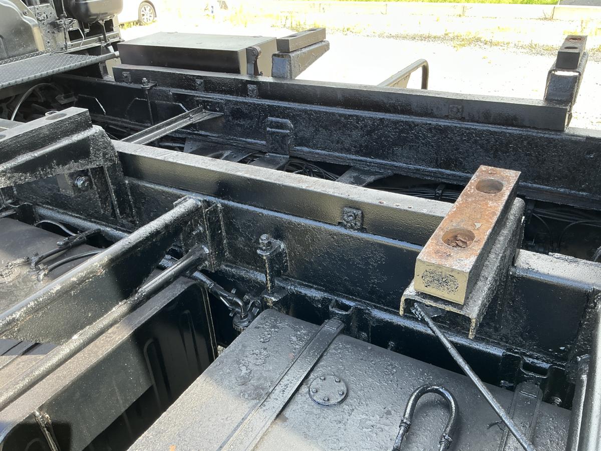 ★H19イスズギガ深ダンプ22トン車|中古トラックの販売・買取・査定のアイナビ