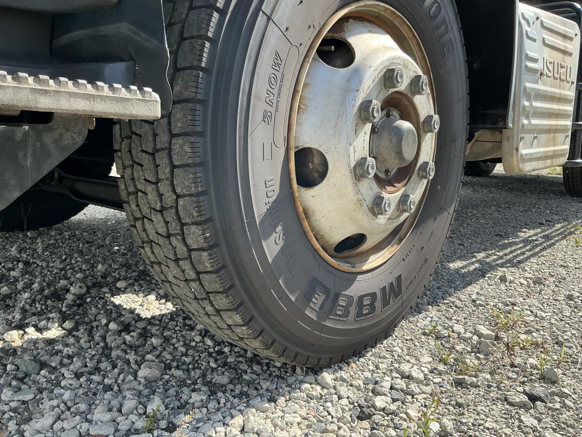 ★H19イスズギガ深ダンプ22トン車|中古トラックの販売・買取・査定のアイナビ