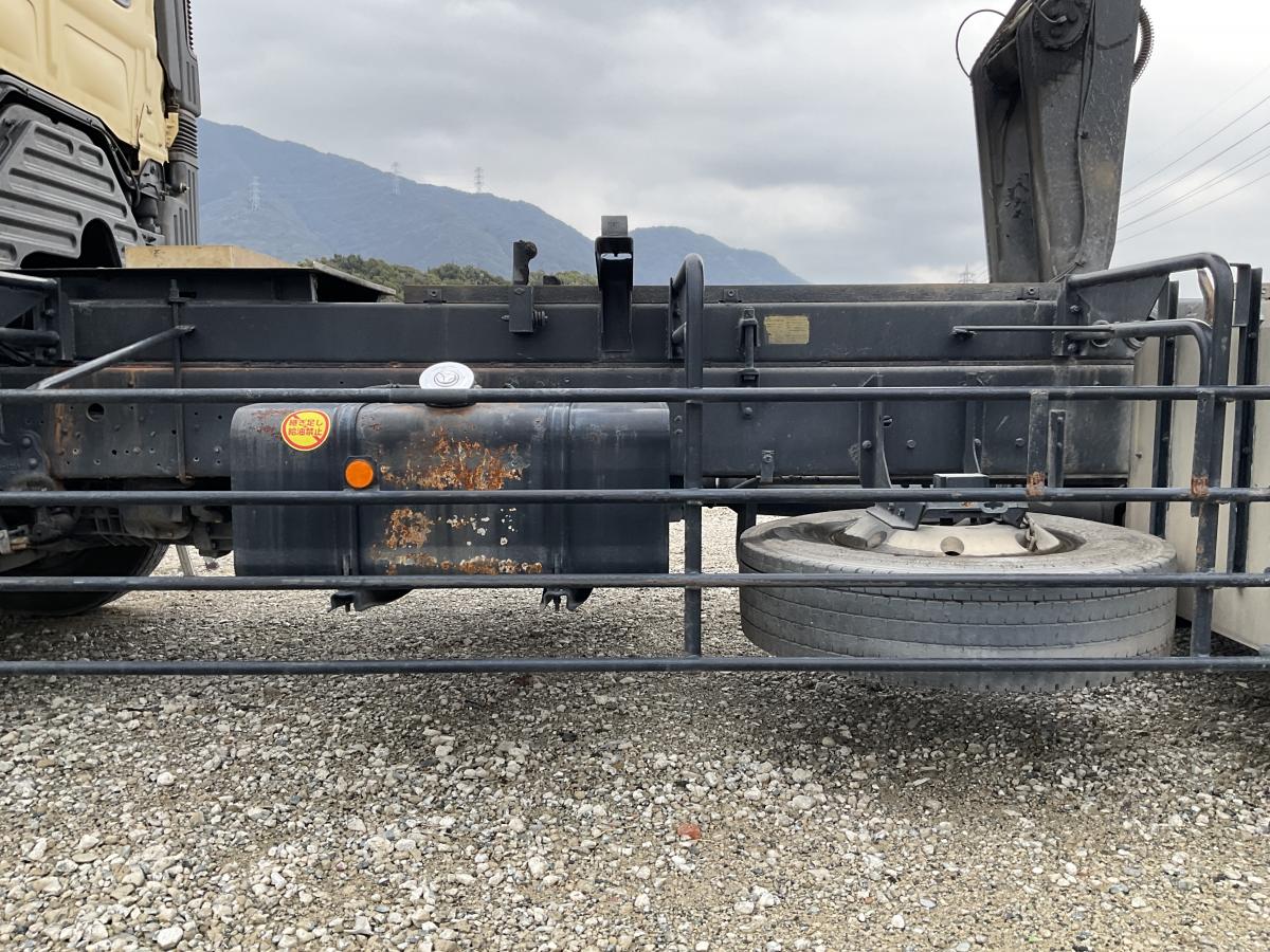 ★H18日野プロフィア深ダンプ22トンステンレスボディ水密|中古トラックの販売・買取・査定のアイナビ