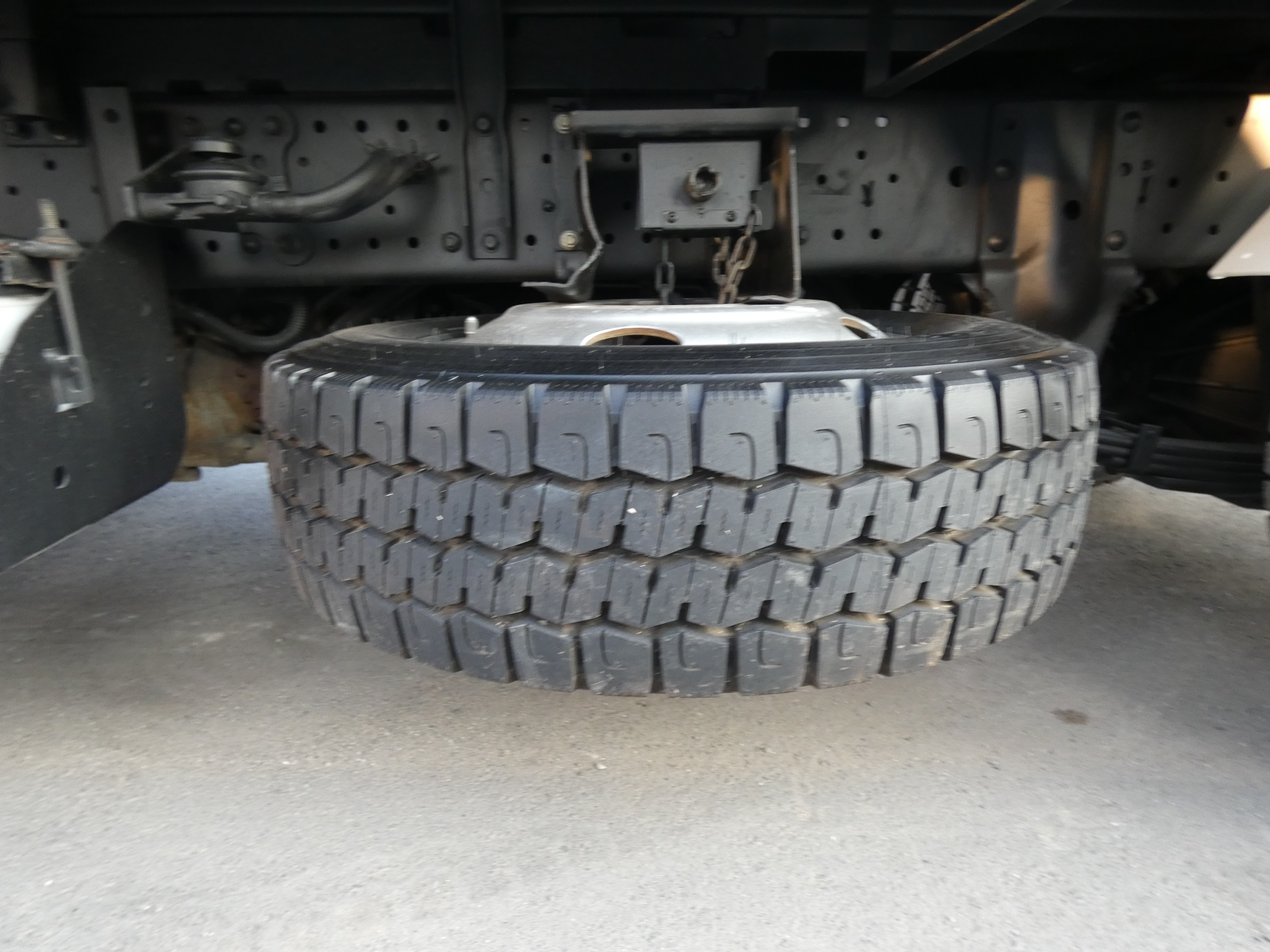 エルフ　2トン　ダンプ　コボレーン付き　250908|中古トラックの販売・買取・査定のアイナビ