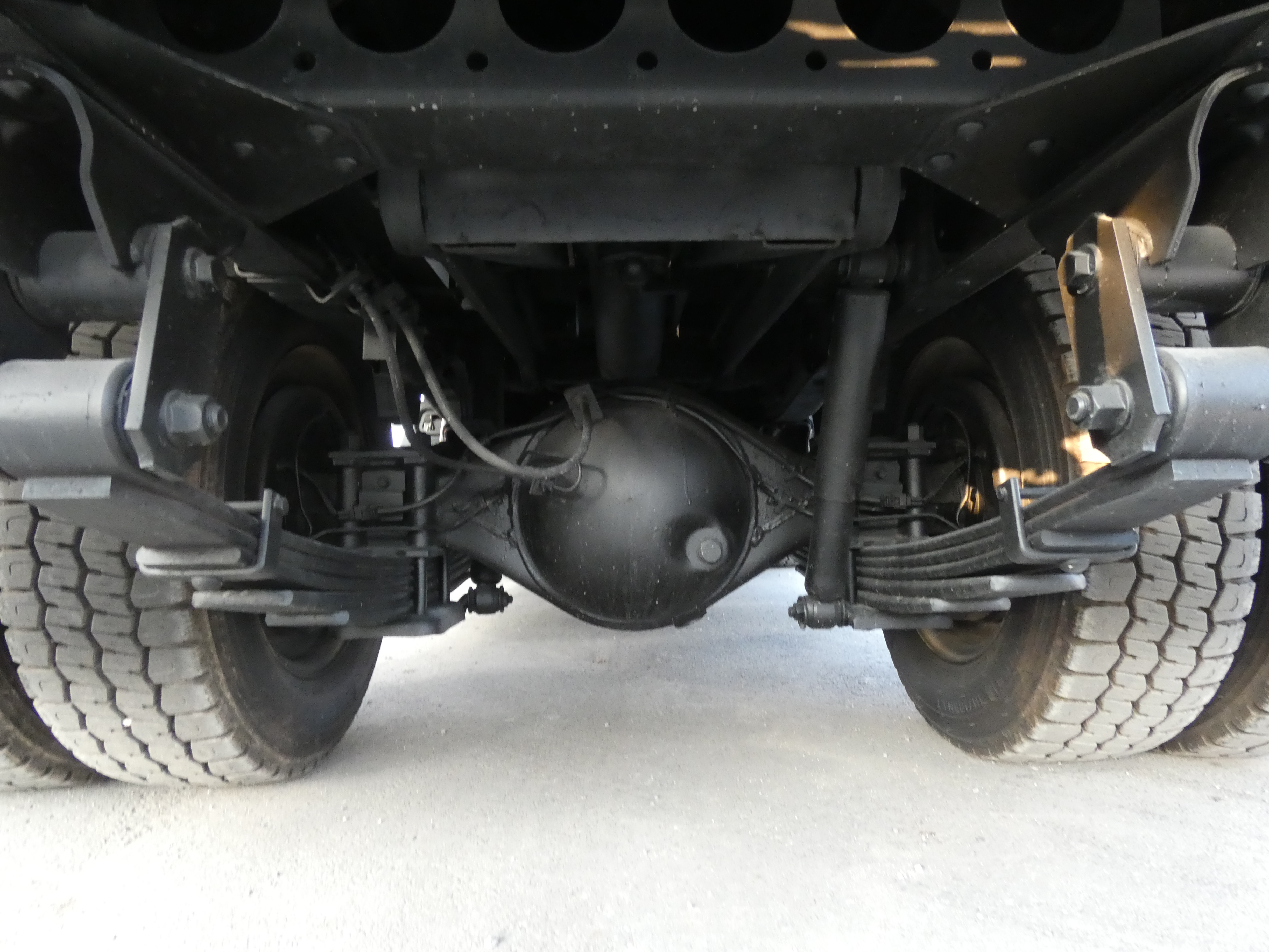 エルフ　2トン　ダンプ　コボレーン付き　250908|中古トラックの販売・買取・査定のアイナビ