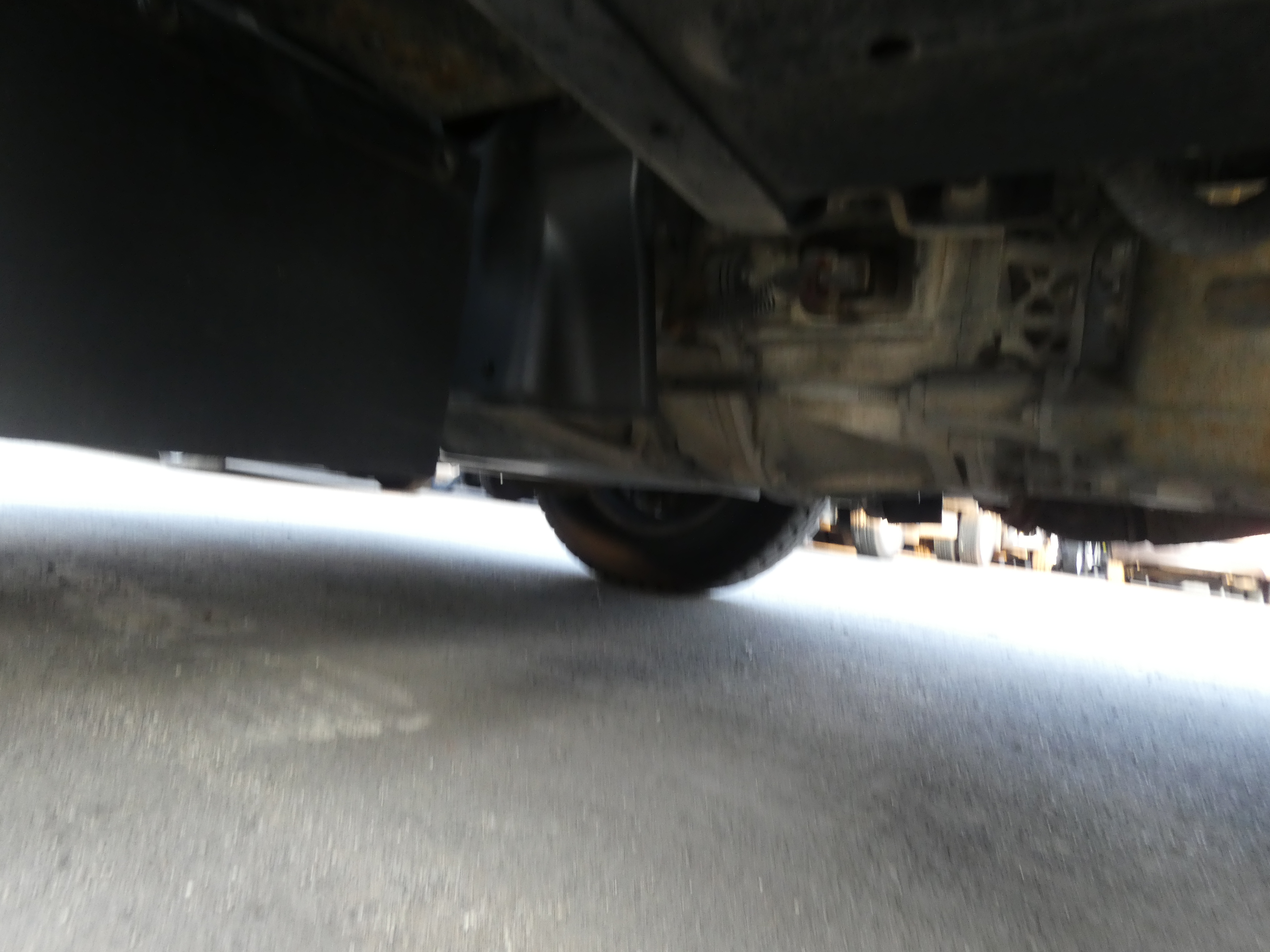 エルフ　2トン　ダンプ　コボレーン付き　250908|中古トラックの販売・買取・査定のアイナビ