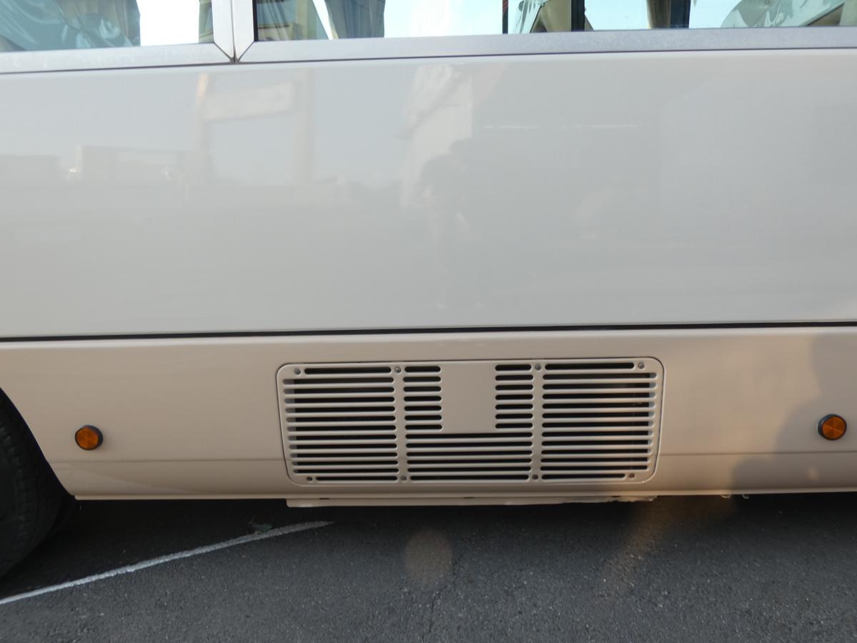 H18　29人乗り マイクロバス AT オートスイングドア　250909|中古トラックの販売・買取・査定のアイナビ