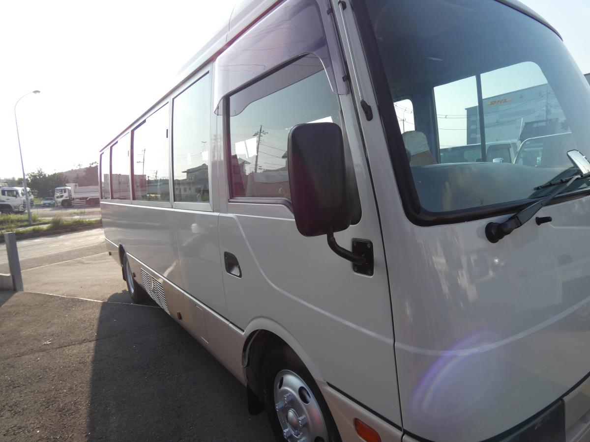 H18　29人乗り マイクロバス AT オートスイングドア　250909|中古トラックの販売・買取・査定のアイナビ