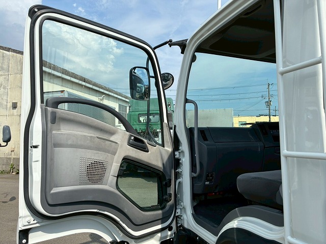 70cmハイブロックスムーサーFxAT4t8tキャブオーバー|中古トラックの販売・買取・査定のアイナビ