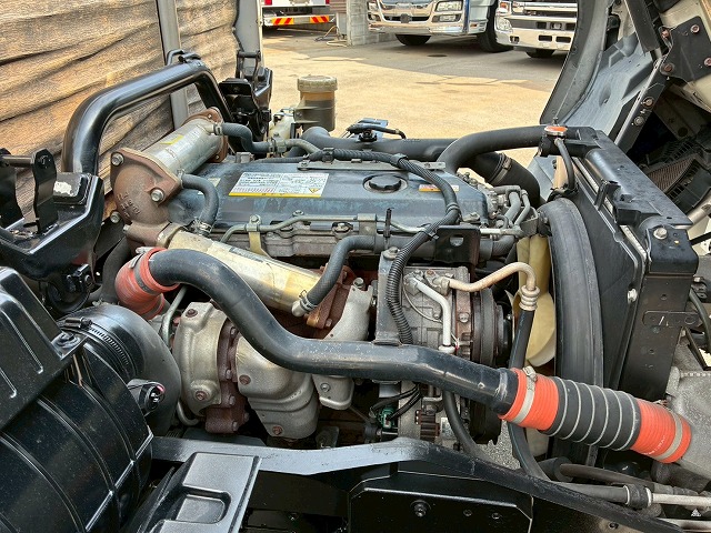 70cmハイブロックスムーサーFxAT4t8tキャブオーバー|中古トラックの販売・買取・査定のアイナビ