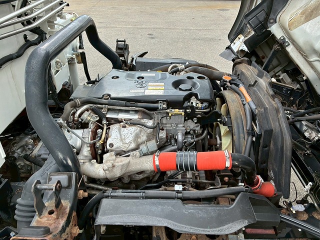 保証対象車両TM-ZE293HRフックイン2.93tアルミブロック|中古トラックの販売・買取・査定のアイナビ