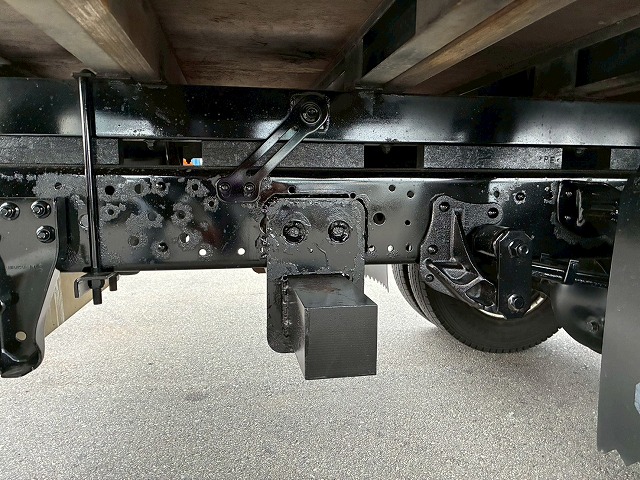 保証対象車両TM-ZE293HRフックイン2.93tアルミブロック|中古トラックの販売・買取・査定のアイナビ