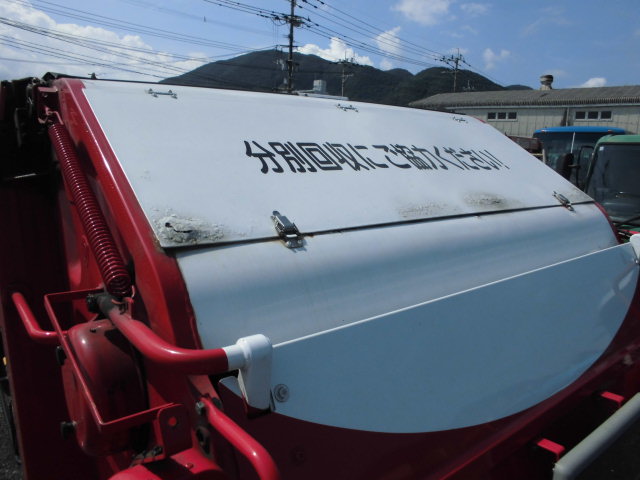 3tワイド パッカー車 回転式 ダンプ式 塵芥車 新明和|中古トラックの販売・買取・査定のアイナビ