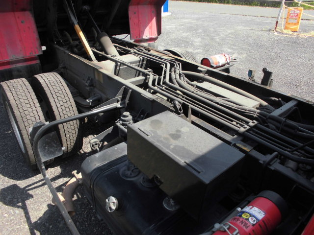 3tワイド パッカー車 回転式 ダンプ式 塵芥車 新明和|中古トラックの販売・買取・査定のアイナビ