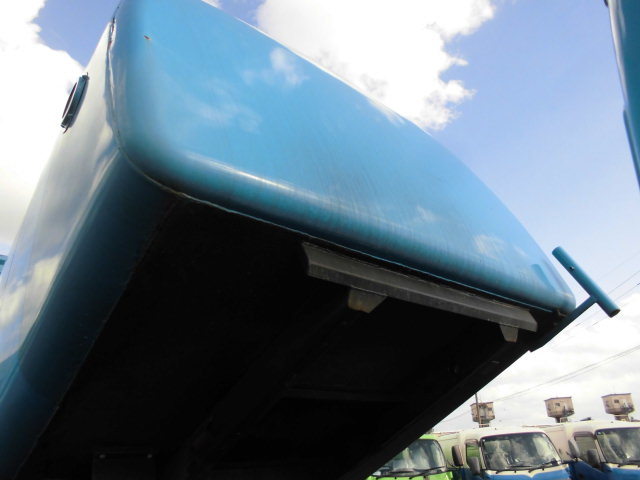 3T パッカー車 回転式 ダンプ式 塵芥車 5.7立米|中古トラックの販売・買取・査定のアイナビ